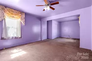 728 Dedmon Dr, Charlotte, NC 28216 - Photo 23