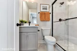 518 Lockwood Crk Dr, Charlotte, NC 28208 - Photo 9