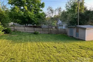 70 3rd St, Marion, NC 28752 - Photo 15