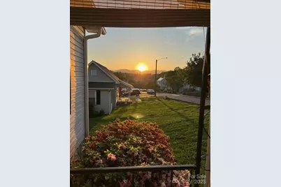 70 3rd Street #87, Marion, NC 28752 - Photo 3