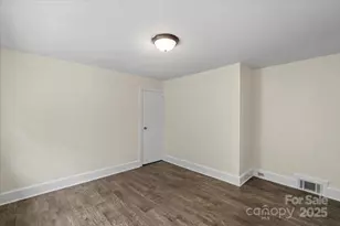 514 W Sumter St, Shelby, NC 28150 - Photo 33