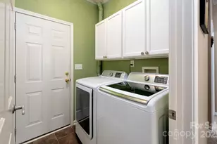 102 W Farm Creek Dr, Asheville, NC 28806 - Photo 29