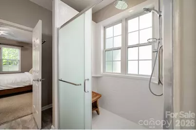 102 W Farm Creek Drive, Asheville, NC 28806 - Photo 17