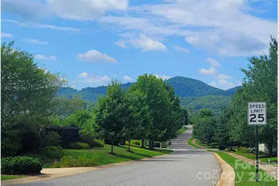 102 W Farm Creek Drive, Asheville, NC 28806 - Photo 27