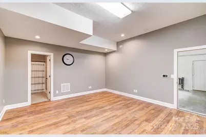 208 Bragg Court, Hendersonville, NC 28792 - Photo 25