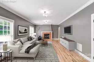 208 Bragg Ct, Hendersonville, NC 28792 - Photo 9