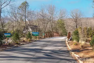 86 Laurel Dr, Burnsville, NC 28714 - Photo 3