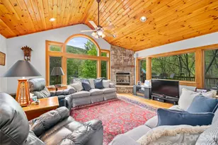 86 Laurel Dr, Burnsville, NC 28714 - Photo 15