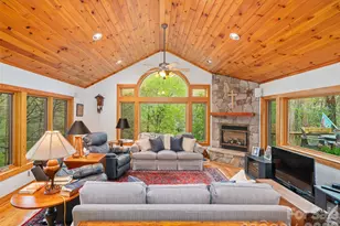 86 Laurel Dr, Burnsville, NC 28714 - Photo 9