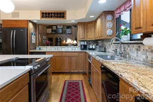 69 Forest Rd, Asheville, NC 28803 - Photo 15