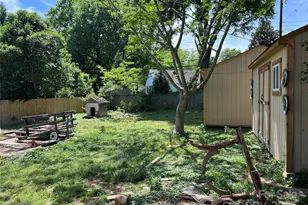 1212 Meadow Ln, Charlotte, NC 28205 - Photo 5