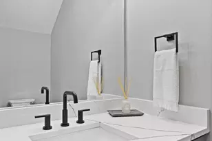 32 Taylor Mountain Rd, Candler, NC 28715 - Photo 19