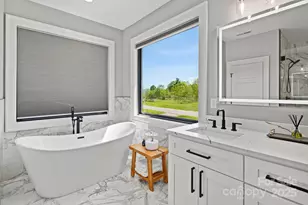 32 Taylor Mountain Rd, Candler, NC 28715 - Photo 27