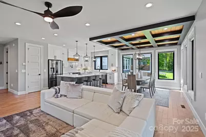 32 Taylor Mountain Road, Candler, NC 28715 - Photo 17