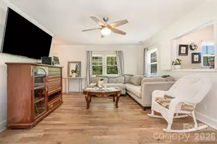 145 Driftwood Dr, Mooresville, NC 28117 - Photo 3