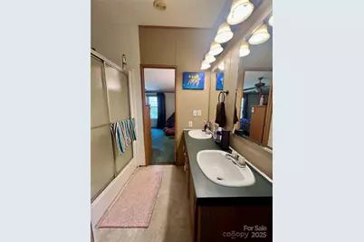 343 Daytona Lane, Saluda, NC 28773 - Photo 17