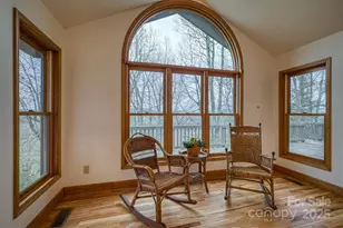 1521 Old Jonas Ridge Rd, Newland, NC 28657 - Photo 5