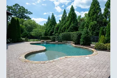 8904 Woodhall Lake Drive, Waxhaw, NC 28173 - Photo 5