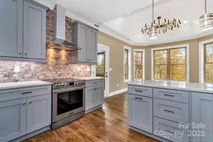 844 Settlers Trl, Mars Hill, NC 28754 - Photo 27