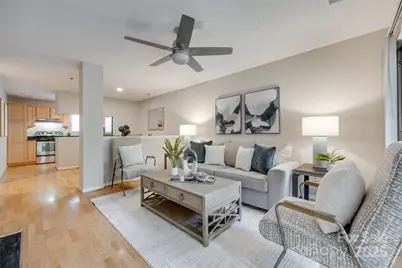 2209 Sumner Green Avenue #M, Charlotte, NC 28203 - Photo 5