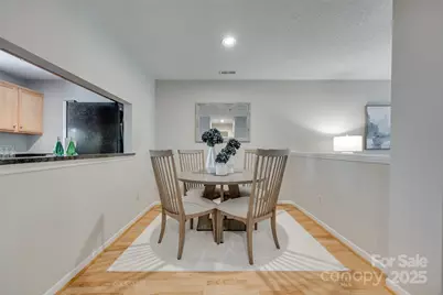 2209 Sumner Green Avenue #M, Charlotte, NC 28203 - Photo 7