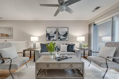 2209 Sumner Green Avenue #M, Charlotte, NC 28203 - Photo 3