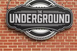 2013 Clarksdale Dr, Charlotte, NC 28206 - Photo 13