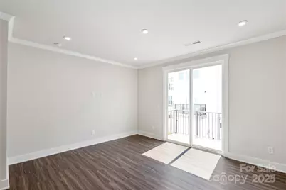 2013 Clarksdale Drive #38, Charlotte, NC 28206 - Photo 3