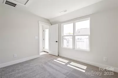 2013 Clarksdale Drive #38, Charlotte, NC 28206 - Photo 11