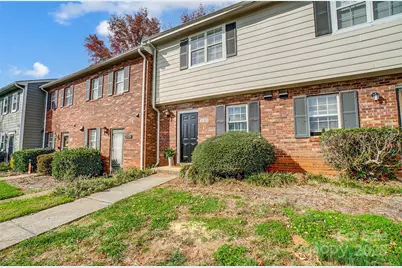 3109 Heathstead Place, Charlotte, NC 28210 - Photo 3