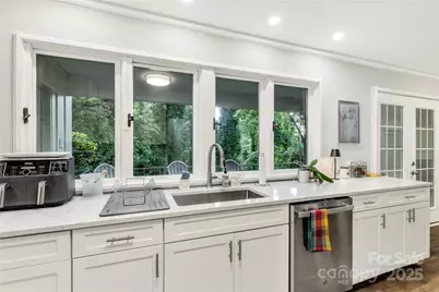 981 Sherwood Circle, Lancaster, SC 29720 - Photo 13