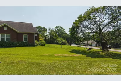 1040 Nc 90 Highway W, Taylorsville, NC 20681 - Photo 27