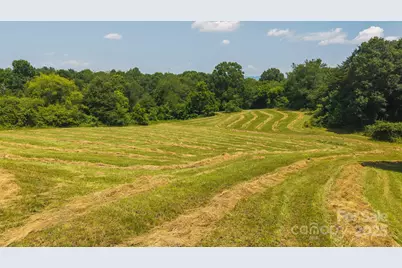 1040 Nc 90 Highway W, Taylorsville, NC 20681 - Photo 11