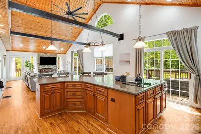 101 McFalls Road, Asheville, NC 28805 - Photo 3