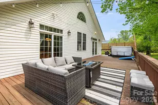 101 McFalls Rd, Asheville, NC 28805 - Photo 33