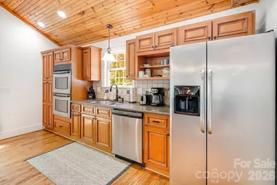 101 McFalls Road, Asheville, NC 28805 - Photo 9