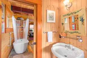 806 Twin Brook Dr, Waynesville, NC 28785 - Photo 25