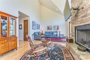 284 Mount Mitchell Dr, Burnsville, NC 28714 - Photo 21