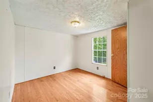 4 Peaceful Ln, Fletcher, NC 28732 - Photo 11