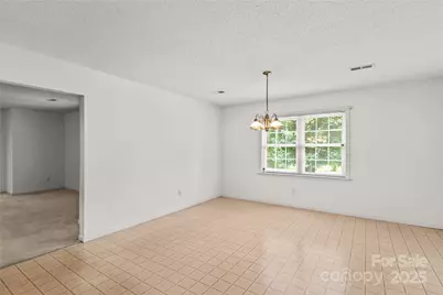 115 Three Oaks Lane, Statesville, NC 28677 - Photo 19