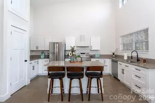 25 Nelon Rd, Asheville, NC 28804 - Photo 7