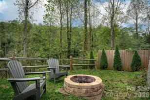 25 Nelon Rd, Asheville, NC 28804 - Photo 5