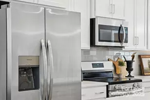 6134 Wilora Lake Dr, Charlotte, NC 28212 - Photo 9