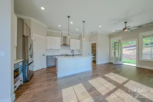 151 Collin Pl, Asheville, NC 28804 - Photo 5