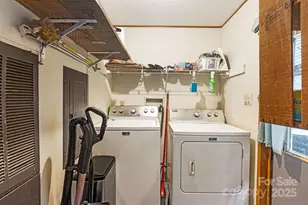 15 Robin Ln, Asheville, NC 28806 - Photo 15