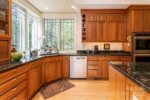 343 Racquet Club Rd, Asheville, NC 28803 - Photo 15