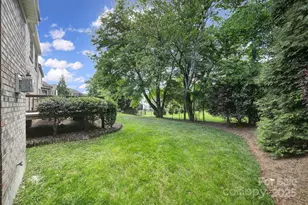 5633 Open Book Ln, Charlotte, NC 28270 - Photo 47