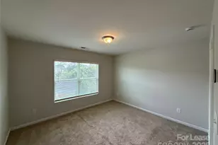 1110 Keydet Dr, Charlotte, NC 28216 - Photo 15