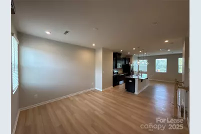 1110 Keydet Drive, Charlotte, NC 28216 - Photo 11