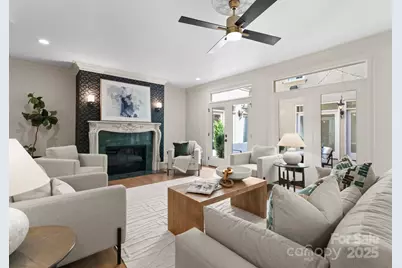 4429 Cameron Oaks Drive, Charlotte, NC 28211 - Photo 7